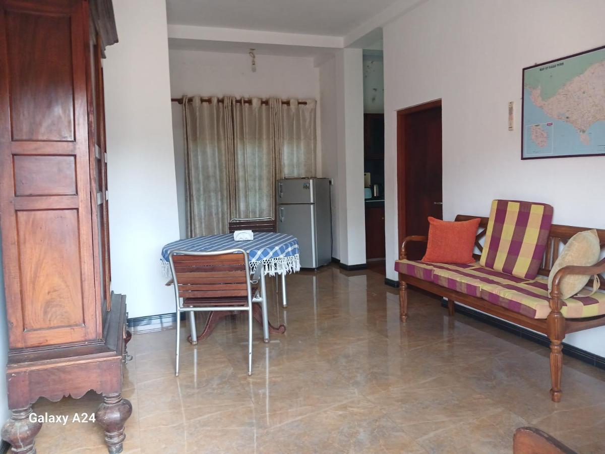 Dams Place - Housity