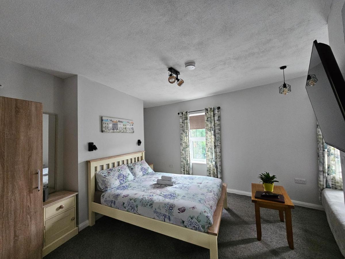 Southwell Stays - Housity