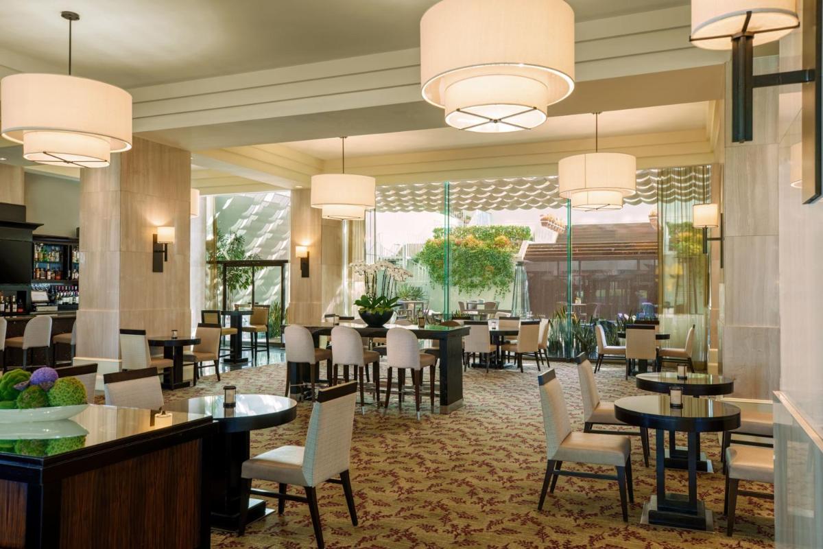 The Westin South Coast Plaza, Costa Mesa - Housity