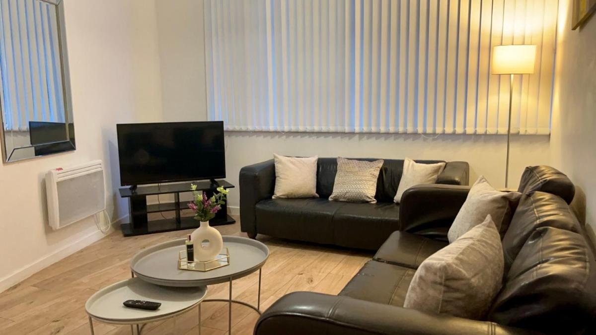 Alexander Apartments Powdene House - Housity