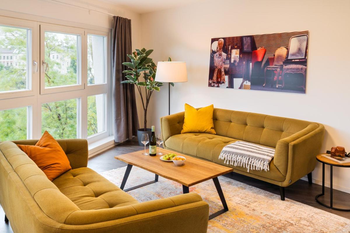 URBAN ISLAND I Riverside Apartments - Housity