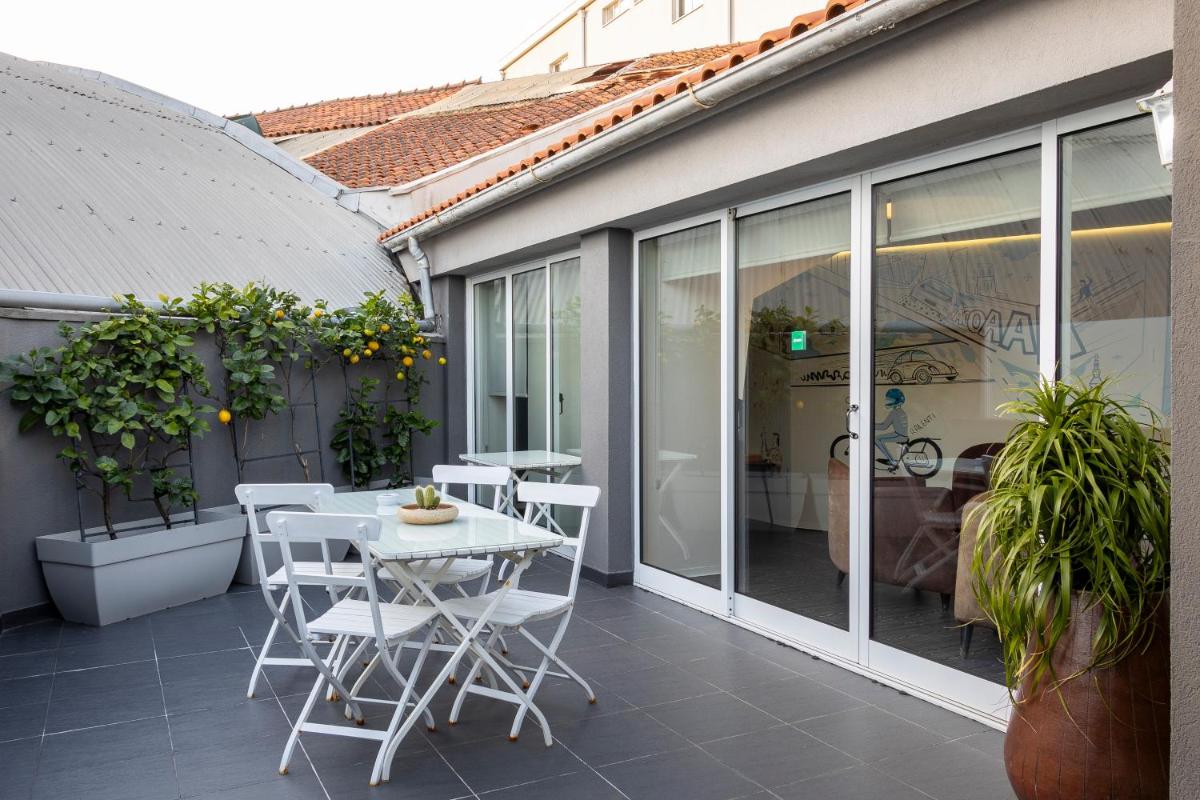 Uma varanda ou terraço em Hotel Rali Viana