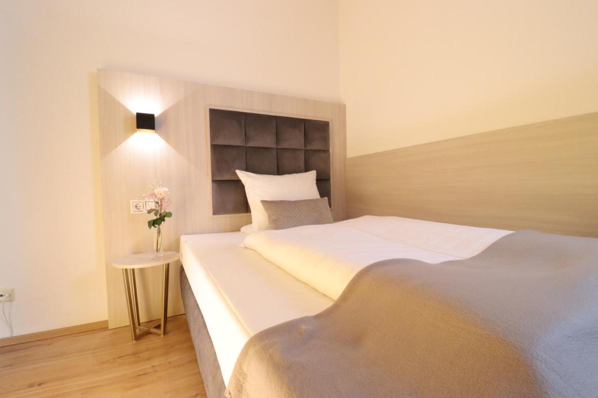 Hotel Kurparkblick - Housity