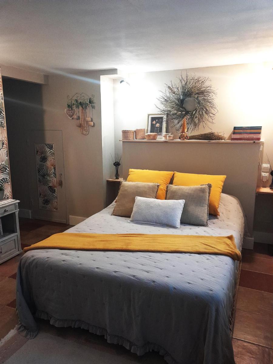 Chambre d'hôte Amitié et Jardin - Housity