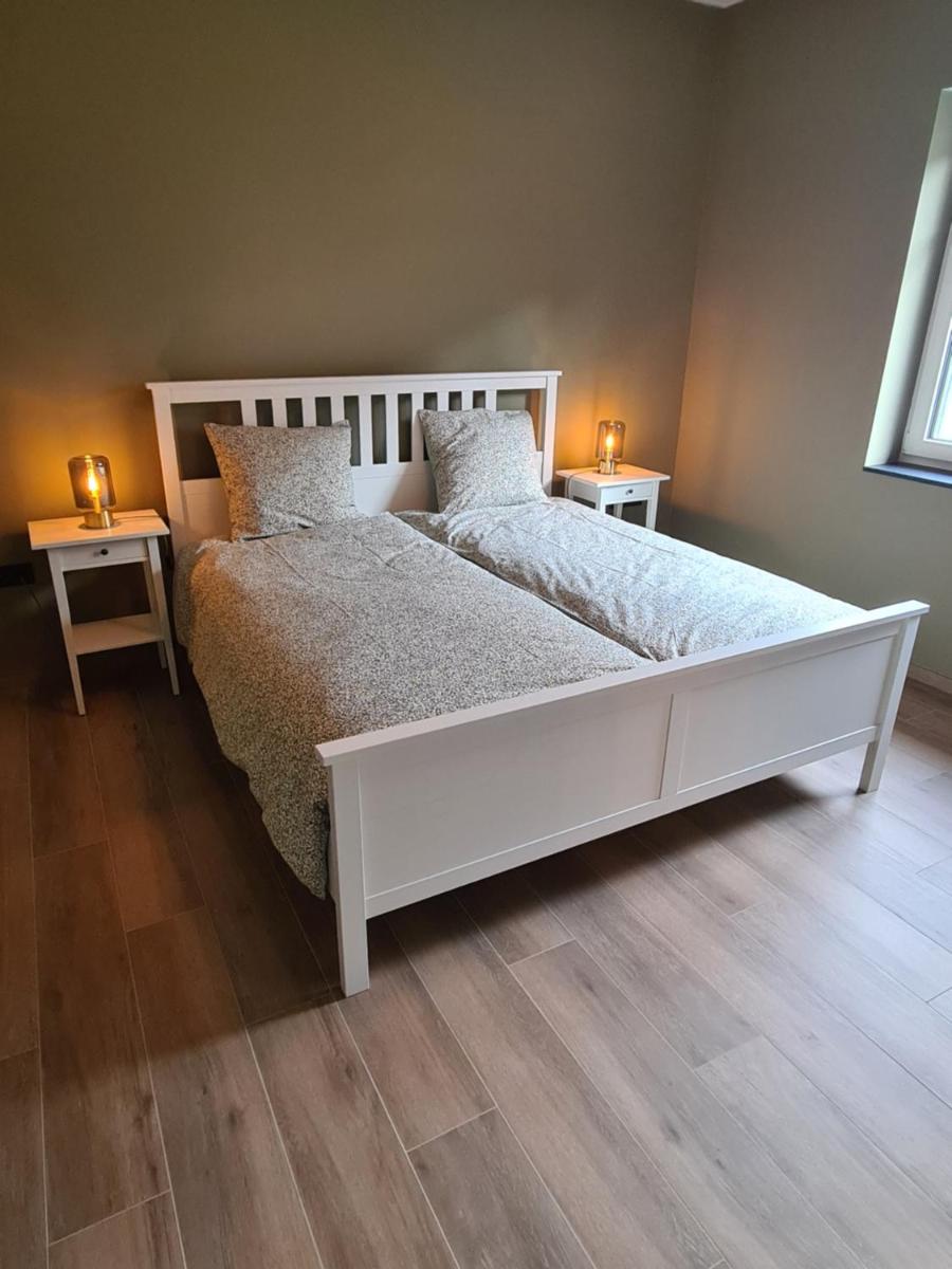 Ferienhaus am Berg - Housity
