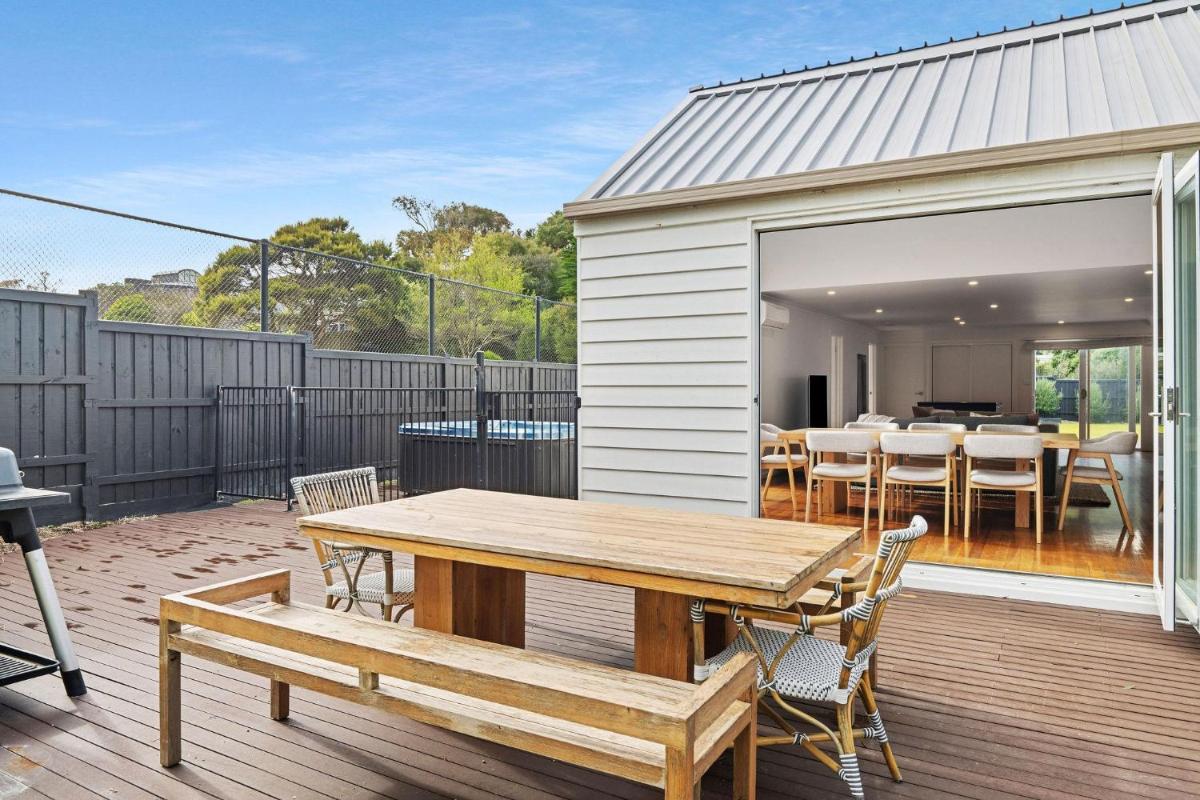 Back Beach Portsea - Housity