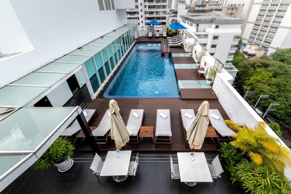 Night Hotel Bangkok - Sukhumvit 15 - Housity