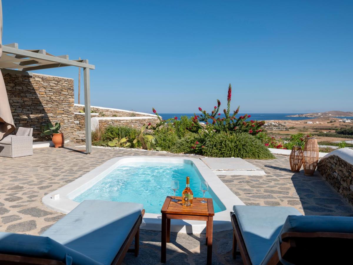 Peters Place - Paros Resort - Housity