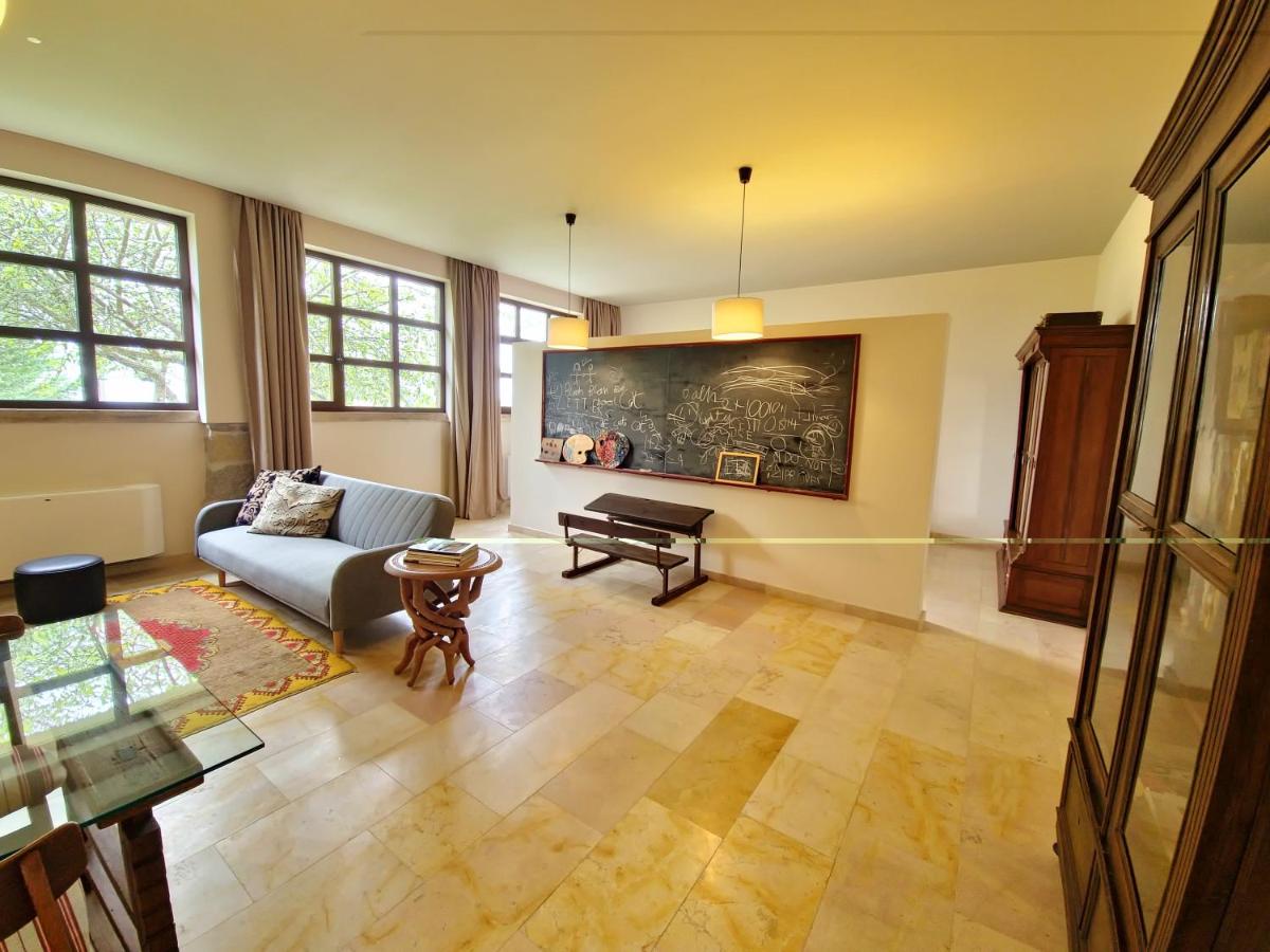 Villa Pedra Natural Houses - Housity