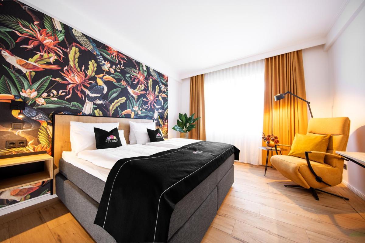 Frida Hotel & Café - Housity