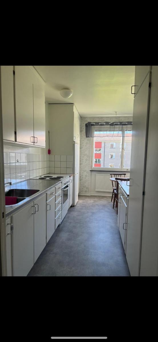 Lägenhet 2 rum & kök i töreboda - Housity
