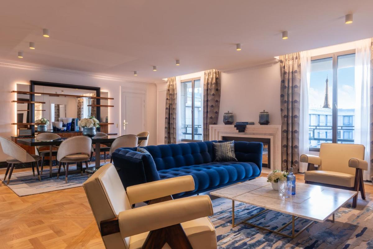 Coin salon dans l'établissement L'Hôtel du Collectionneur Paris