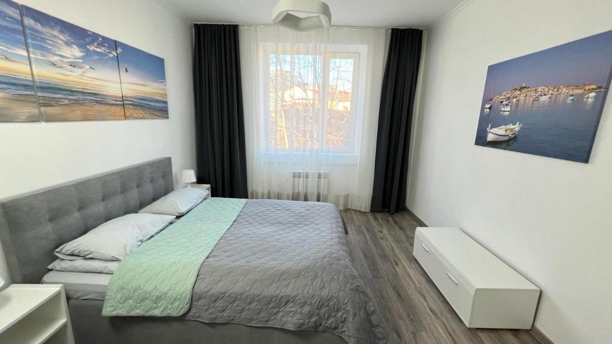 Grey & White Apart - Housity