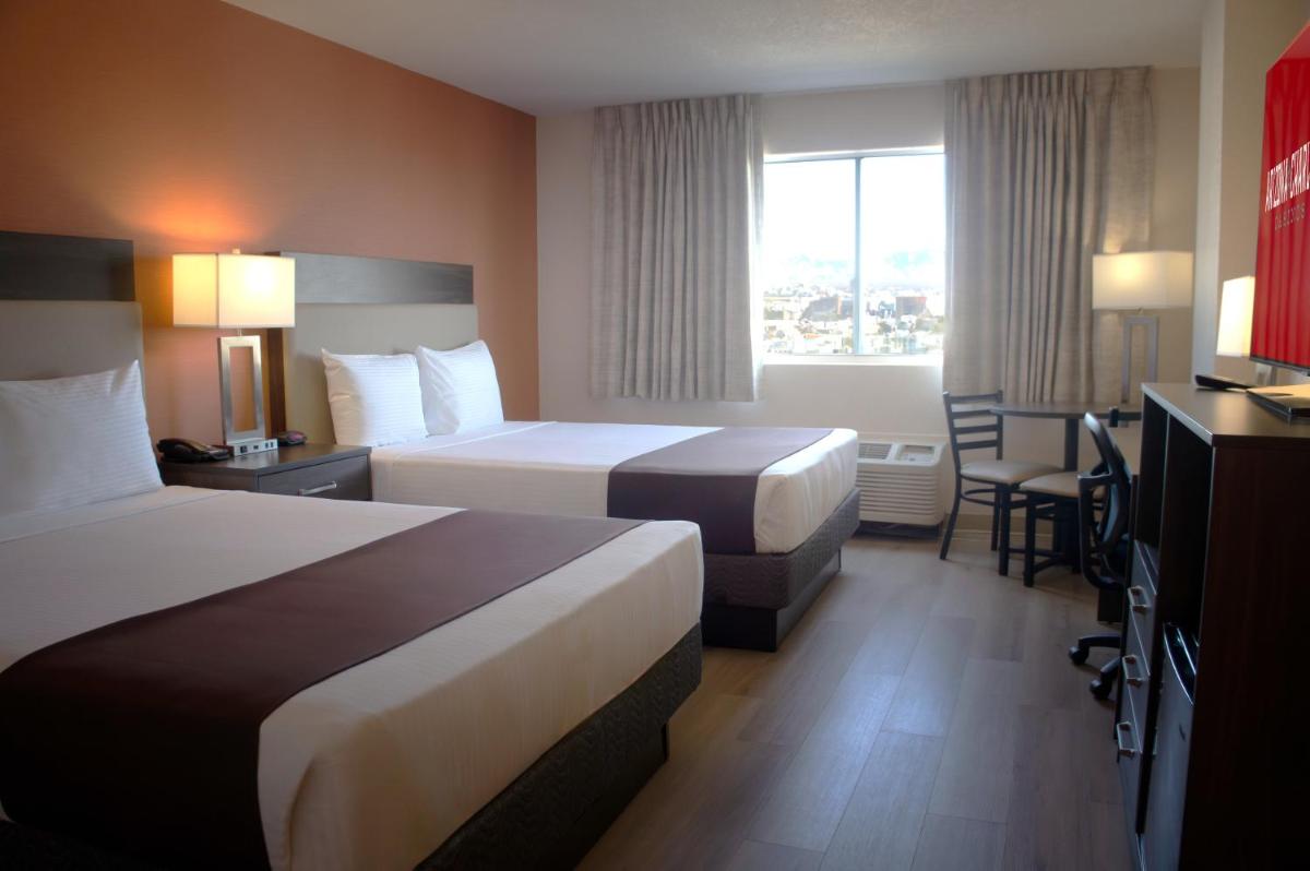 Arizona Charlie's Decatur - Housity