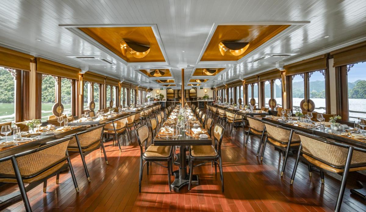 The Au Co Cruise - Managed by Bhaya Cruise - Housity