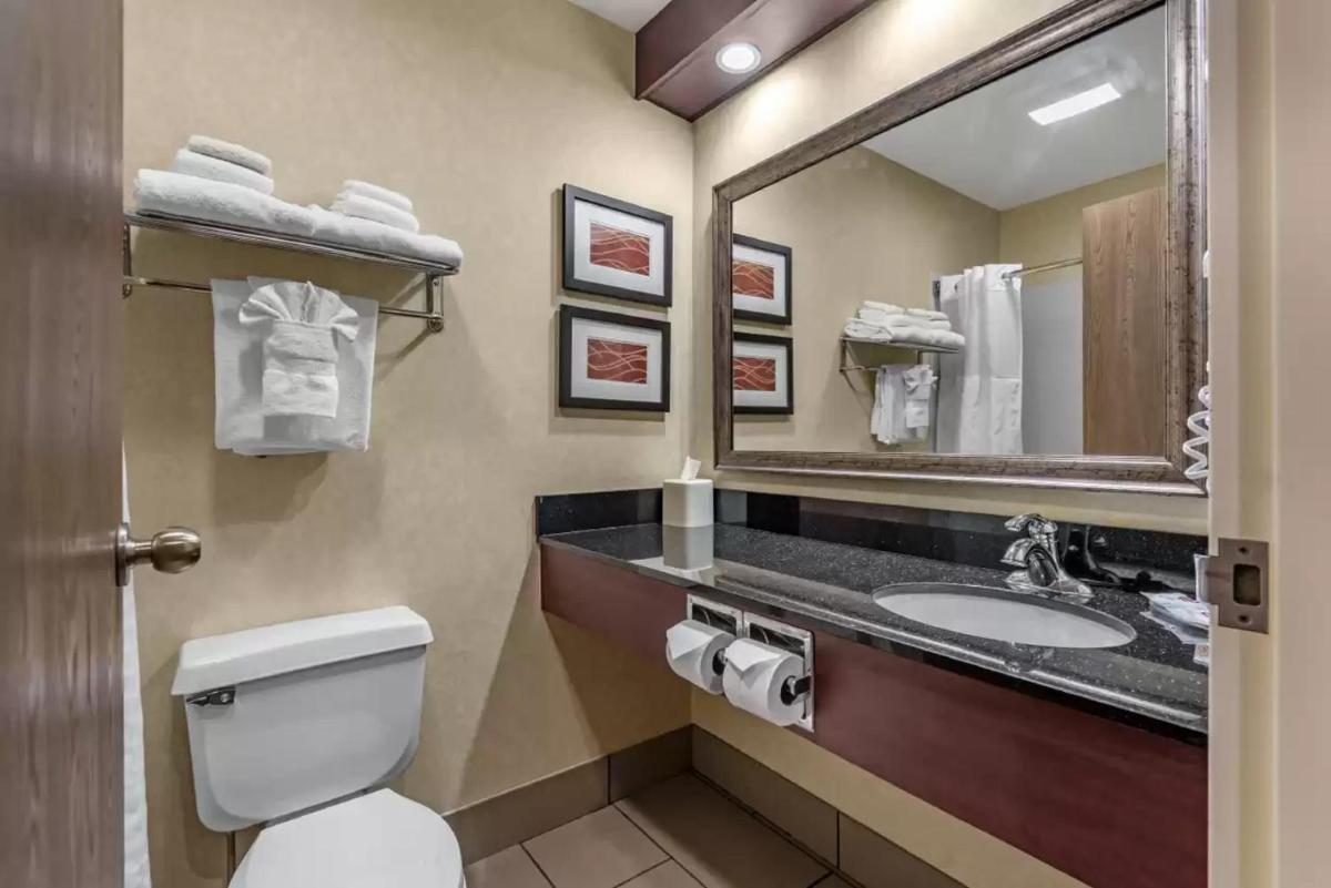 Comfort Inn Augusta - Housity