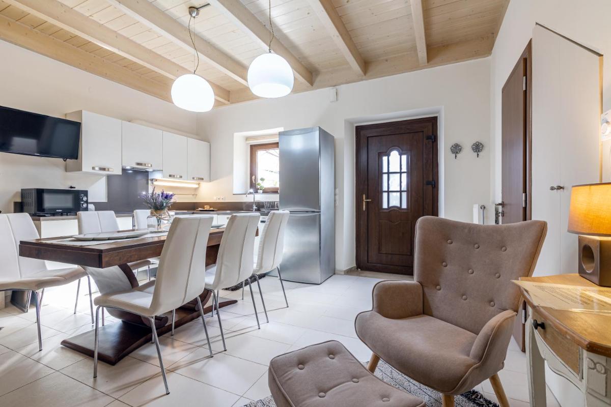 Archanes Residence - Housity