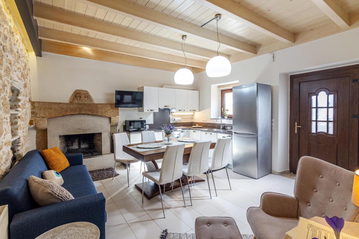 Archanes Residence - Housity