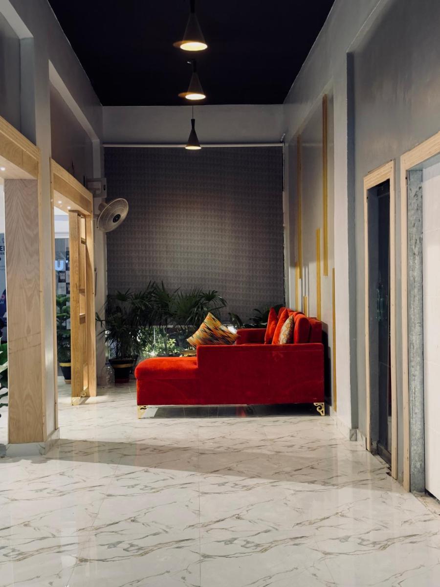 TULIP HOTELS AND APPARTMENTS - Housity