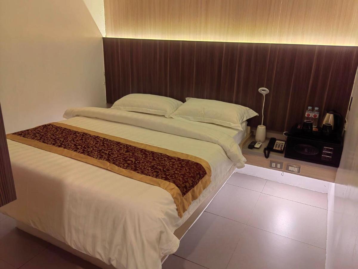 Kojõ Hotel Tagum - Housity