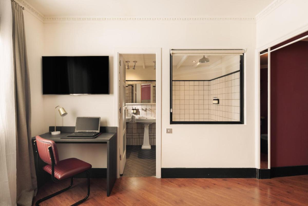 La França Travellers Adults Only - Housity