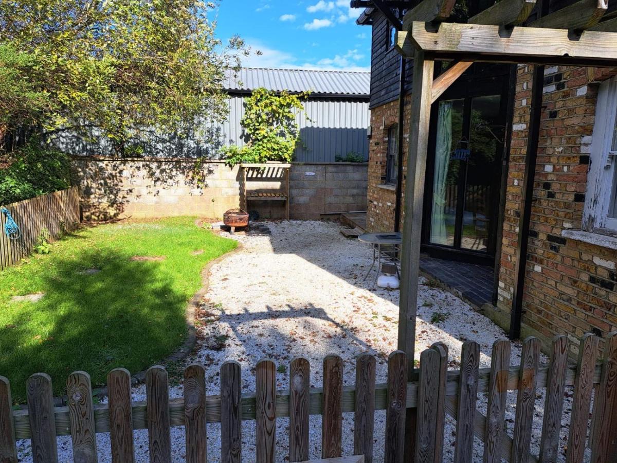 Watercress Barns - Housity