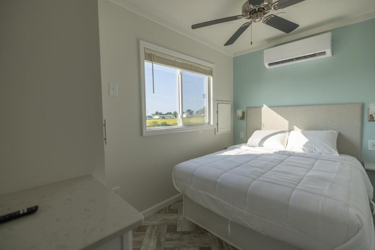 Blufin Bungalows & Marina - Housity