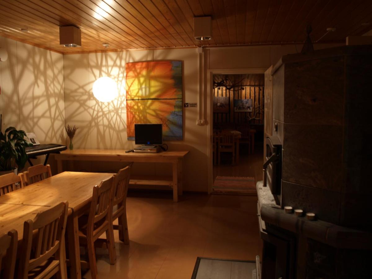 Koirasalmen Luontotupa - Housity