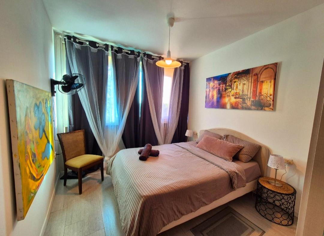 Sea View Suites - דירות נופש עם מקלט - Housity