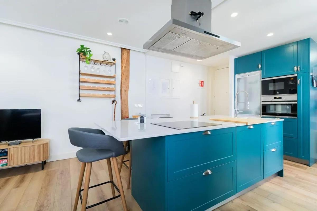 Modern Apartment in Bilbao with Internet - Housity