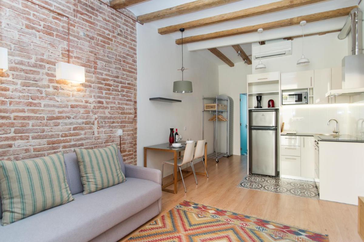 Apartments Barcelona Sagrada - Housity