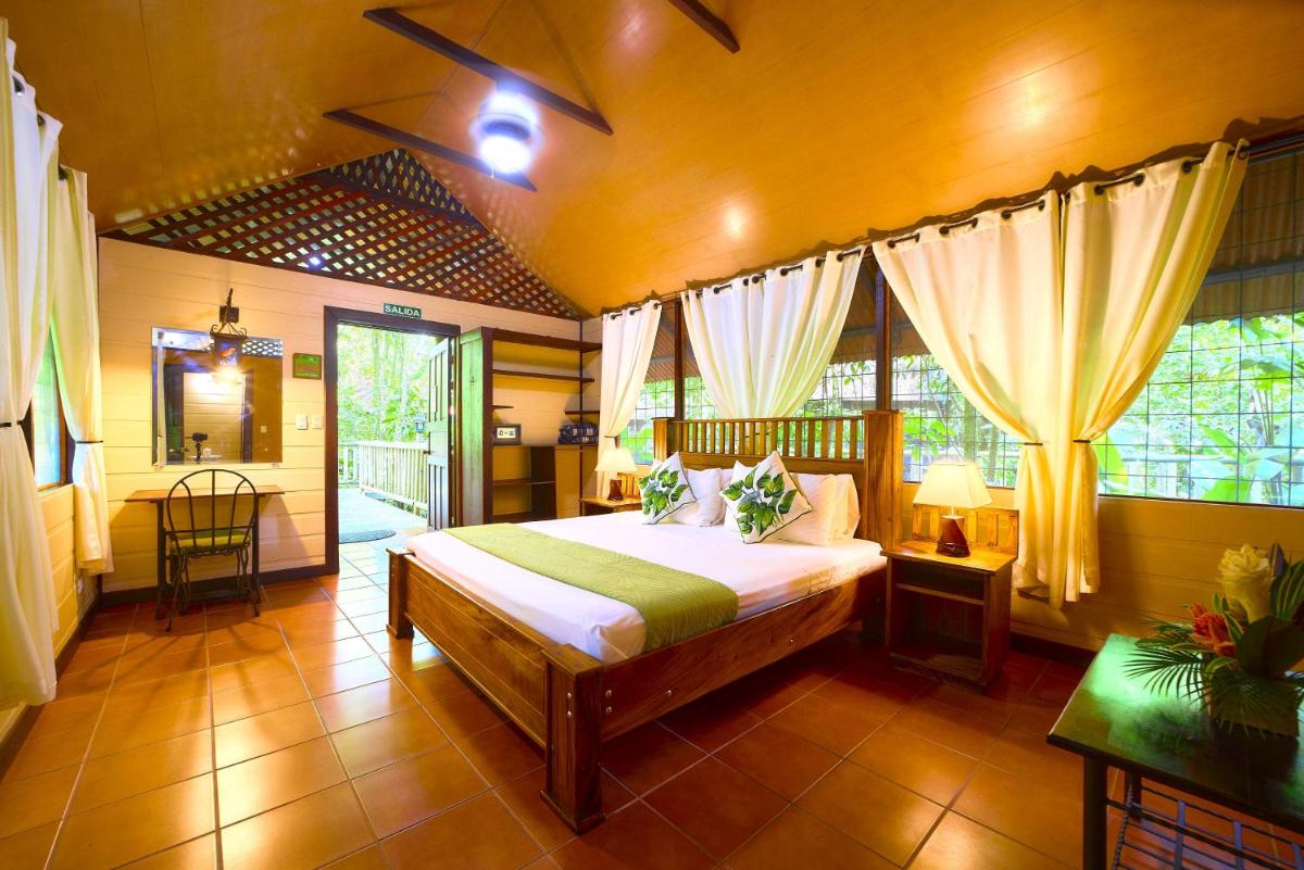 Aninga Lodge - Housity