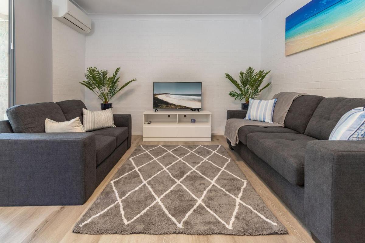 Just Beachy - Housity