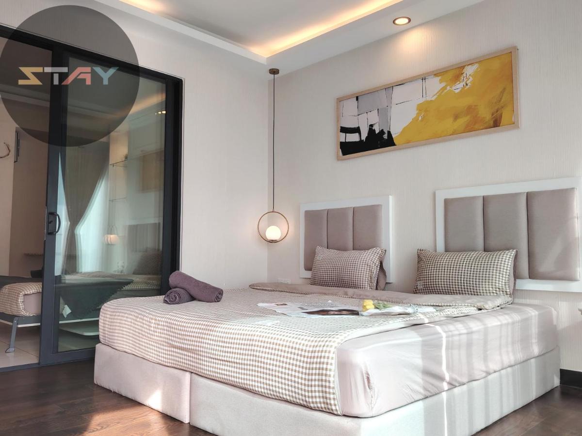 C0902 Almas Suites Cozy 4Pax Netflix By STAY - Housity