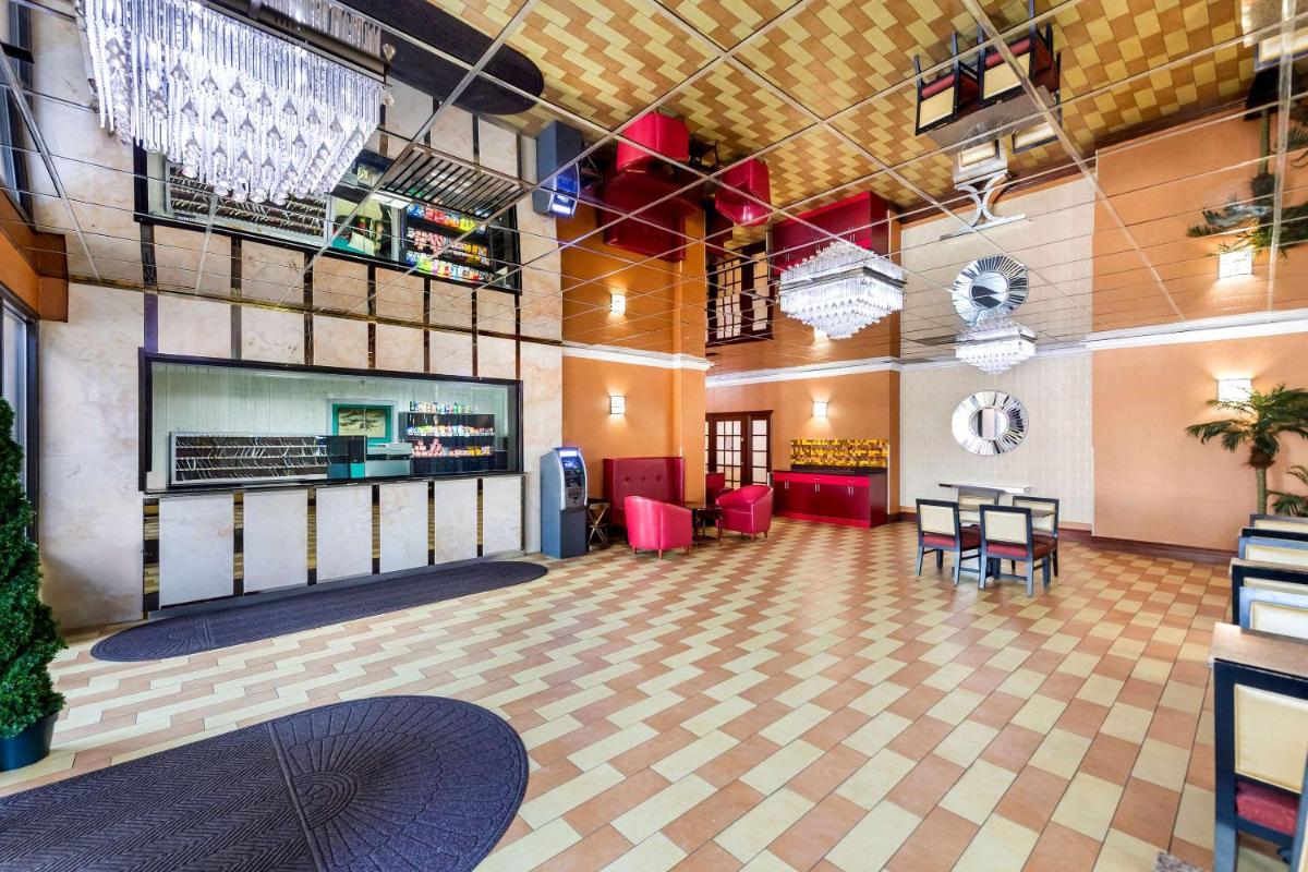 Rodeway Inn Capri - Housity