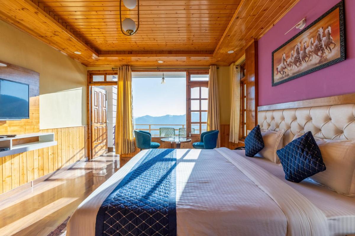 Wood crista retreat Kufri Open air Terrace - Housity