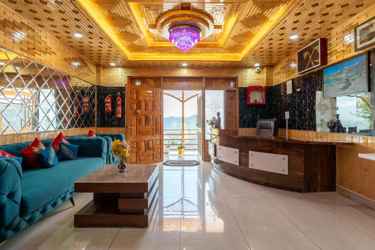 Wood crista retreat Kufri Open air Terrace - Housity