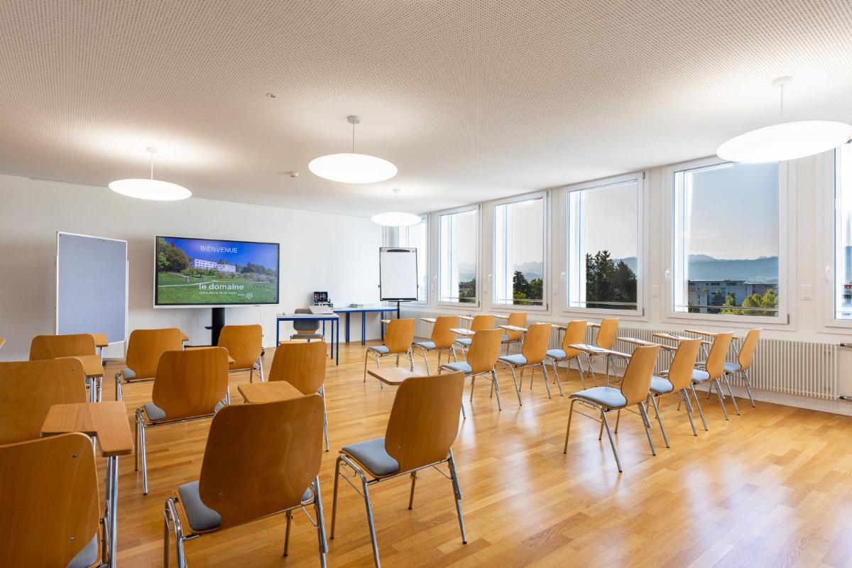 Le Domaine (Swiss Lodge) - Housity