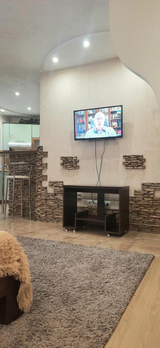 Apartment at Matusevycha Street 2-15 - Housity
