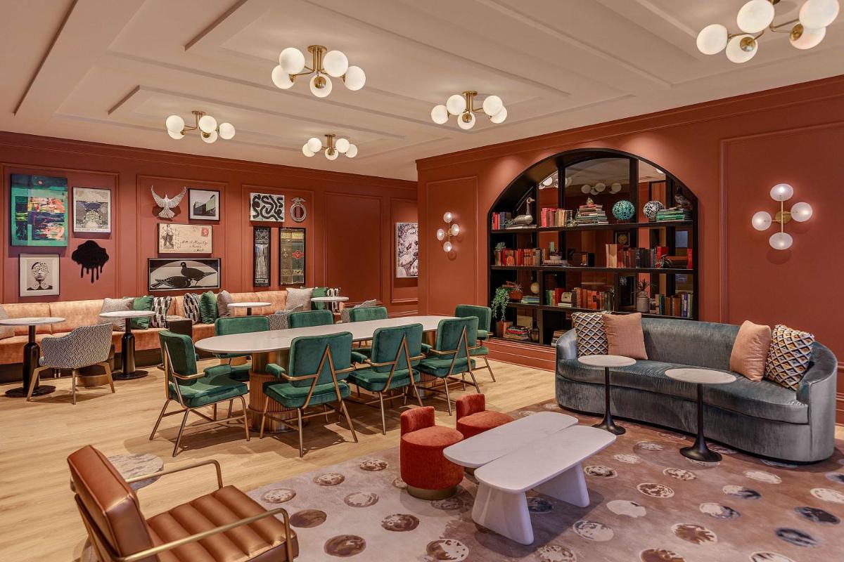 Pennyweight Hotel Boston, Curio Collection by Hilton - Housity