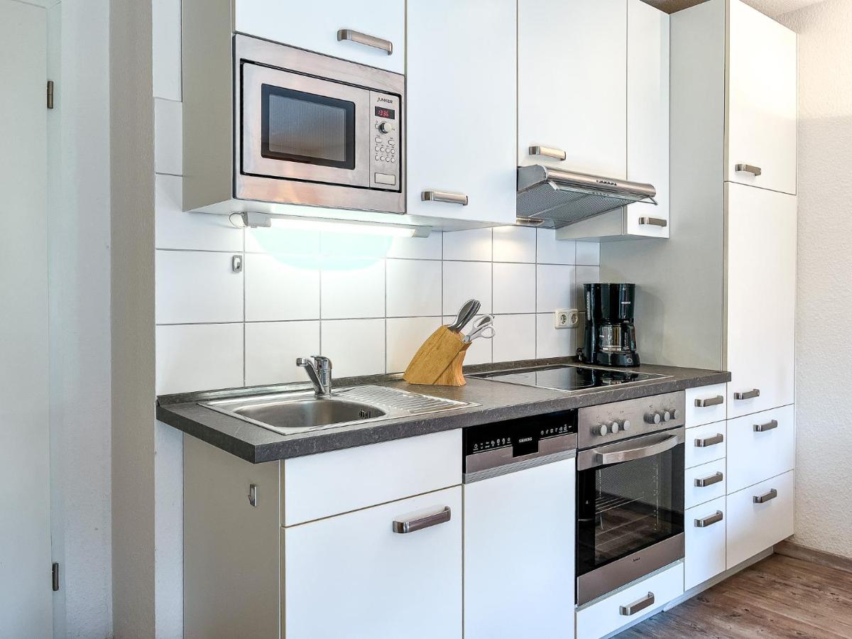 Urlauberdorf Haus 61c - Housity