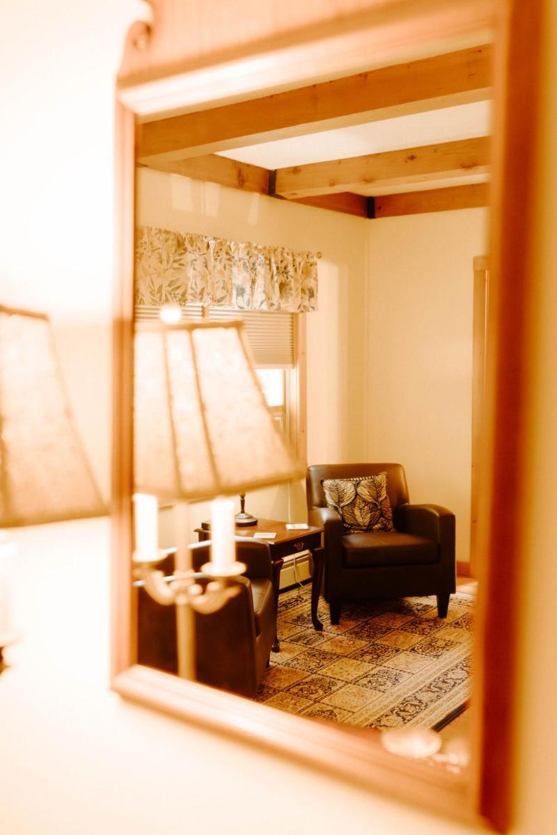 Snowvillage Inn - Housity