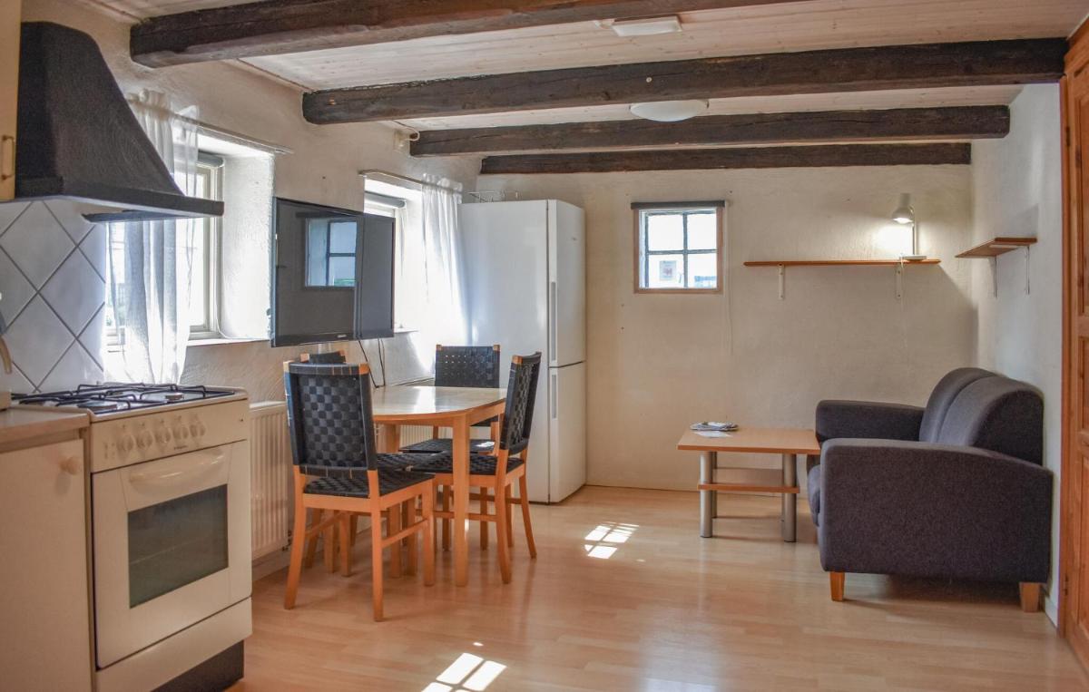 Stunning Home In Tomelilla With Wifi - Housity