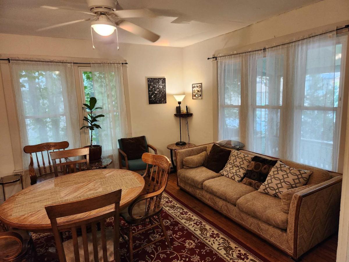 Cozy 3 Bedroom House in Downtown Ithaca - Housity
