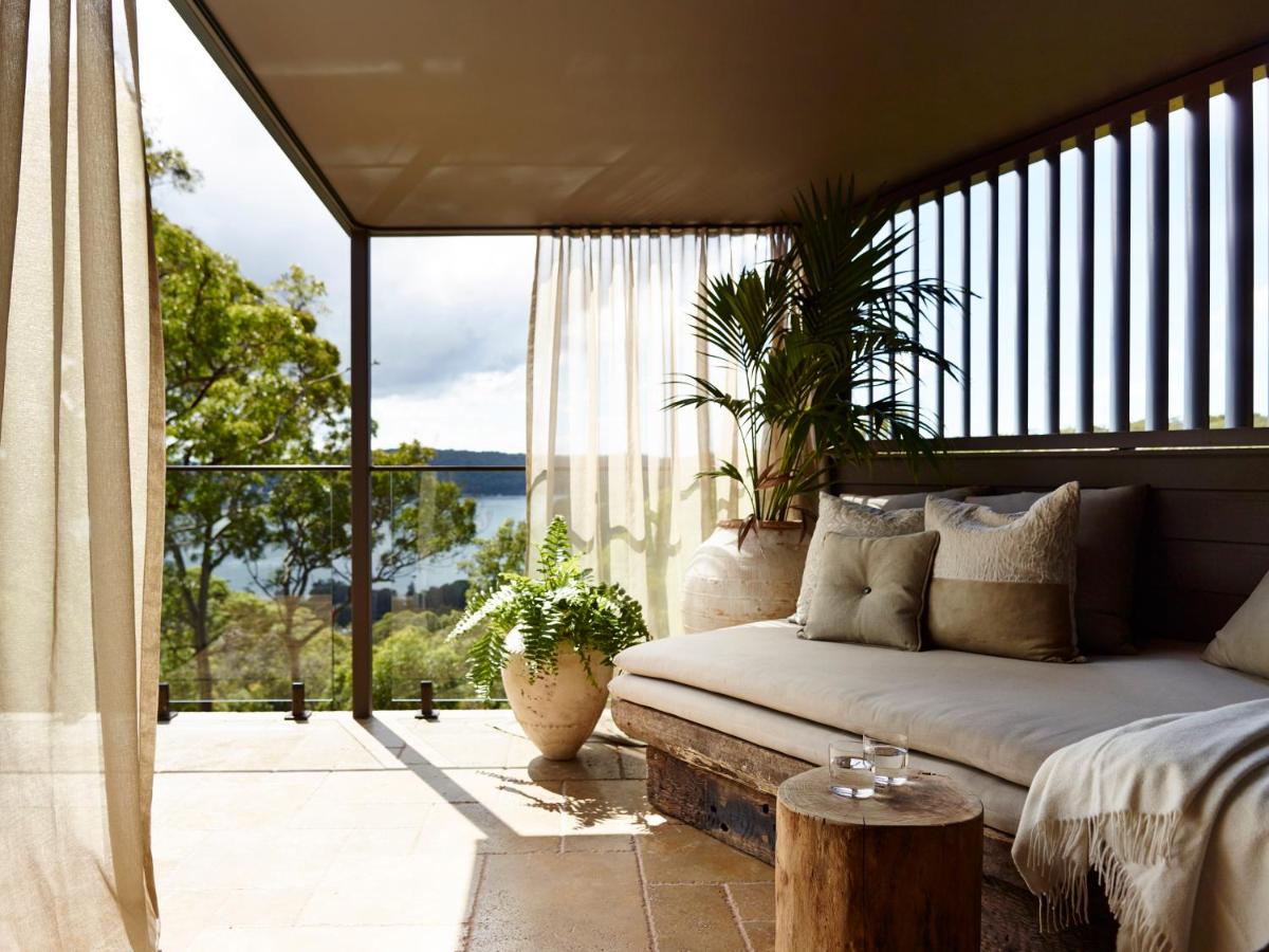 Pretty Beach House - Housity