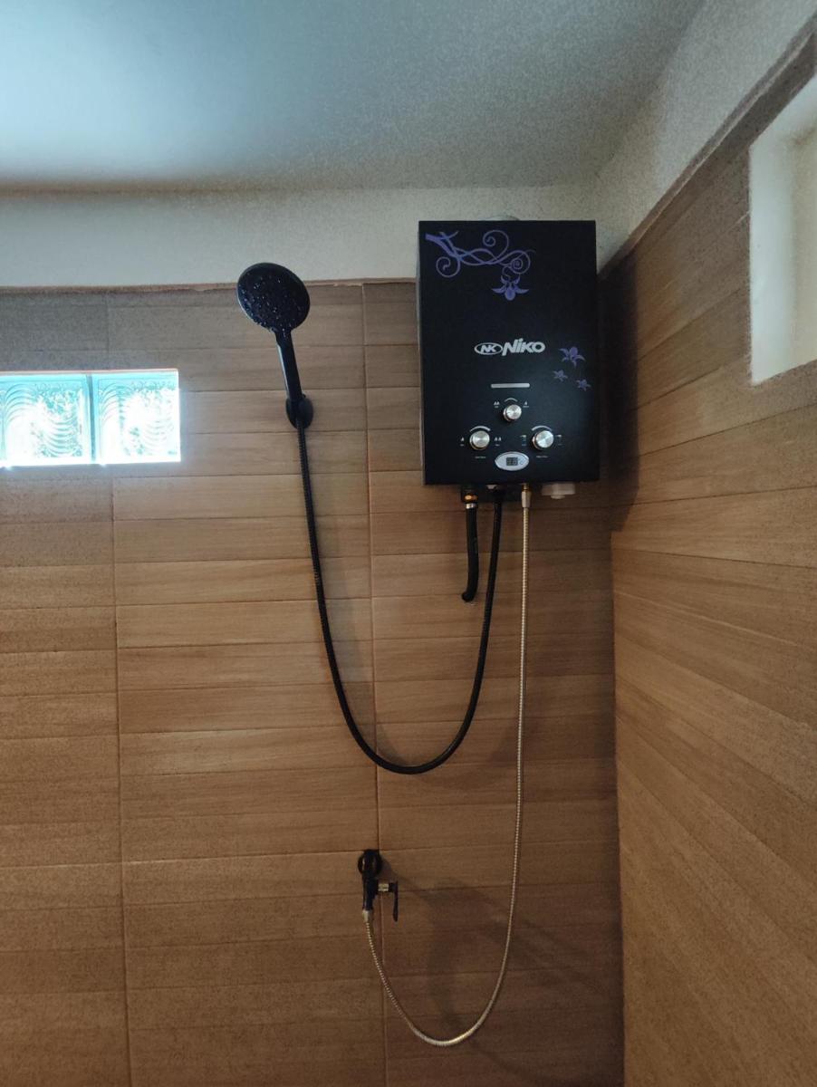 Dody Guest House - Housity