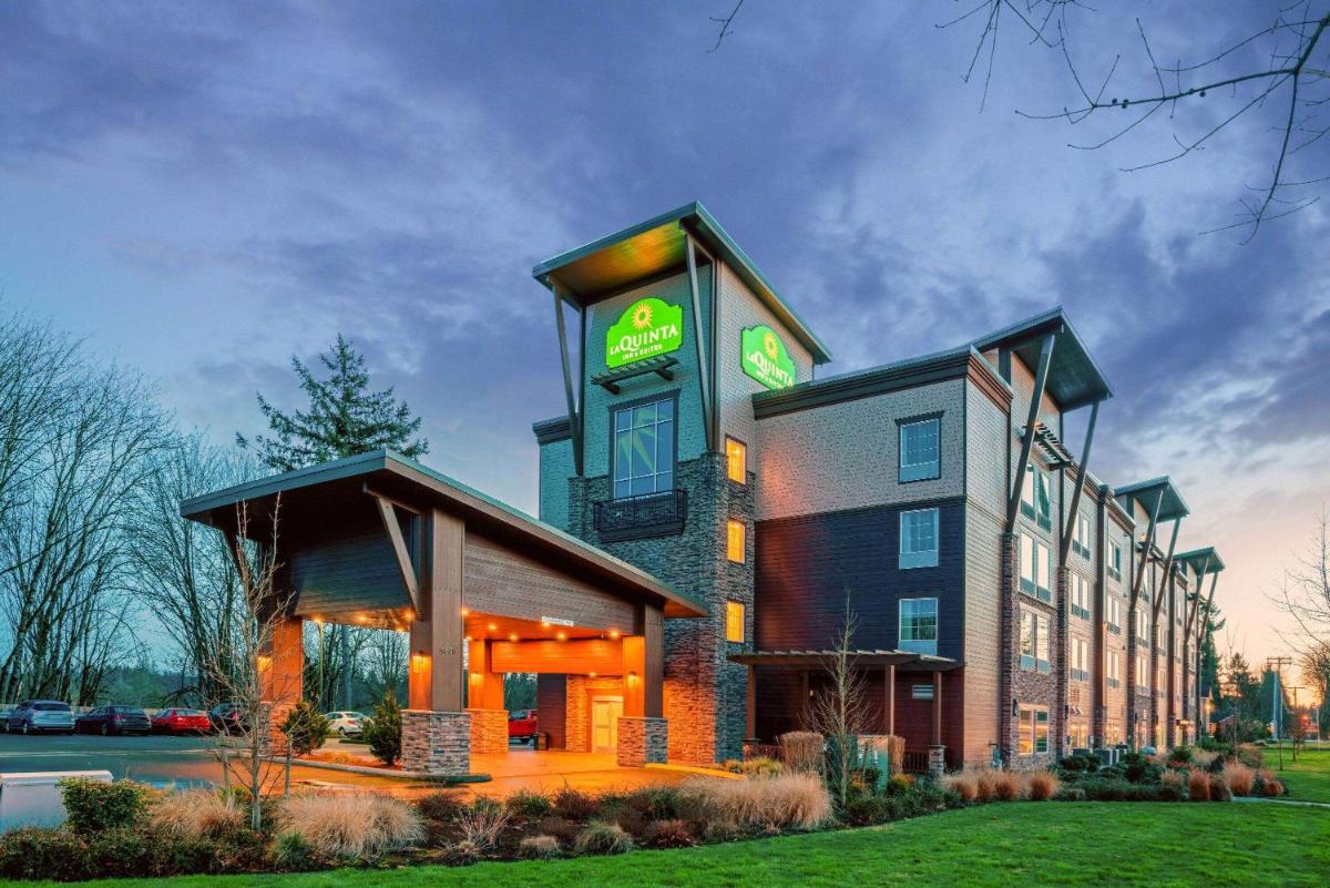 La Quinta by Wyndham Tumwater - Olympia - Housity