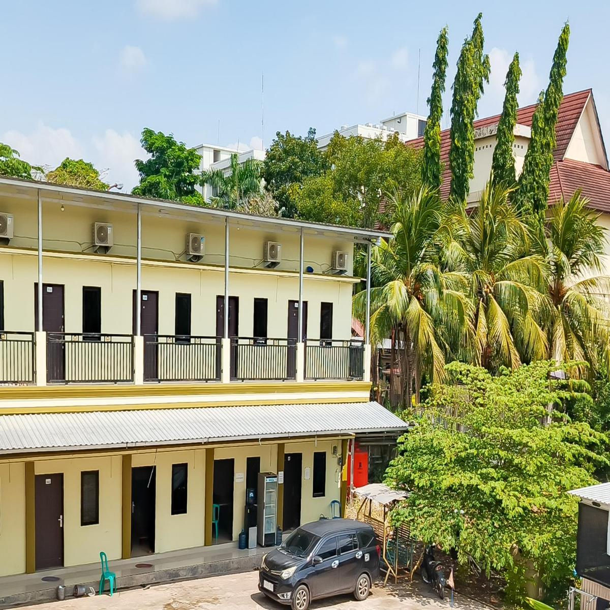 Urbanview Hotel Kharisma Banjarmasin - Housity