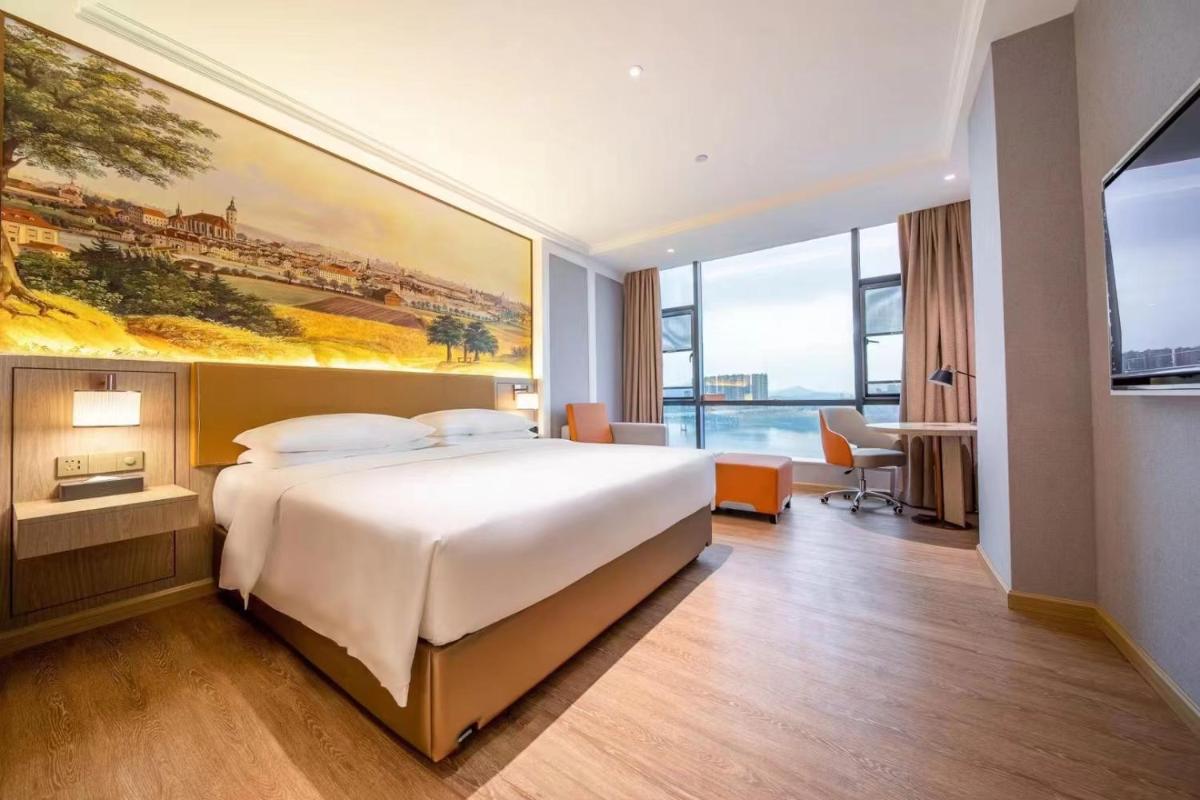 Orange International Hotel Guangzhou Zhujiang New Town US Consulate General Guangzhou Branch - Free Shuttle Bus to Canton Fair Complex During Canton Fair Period - Hizvo
