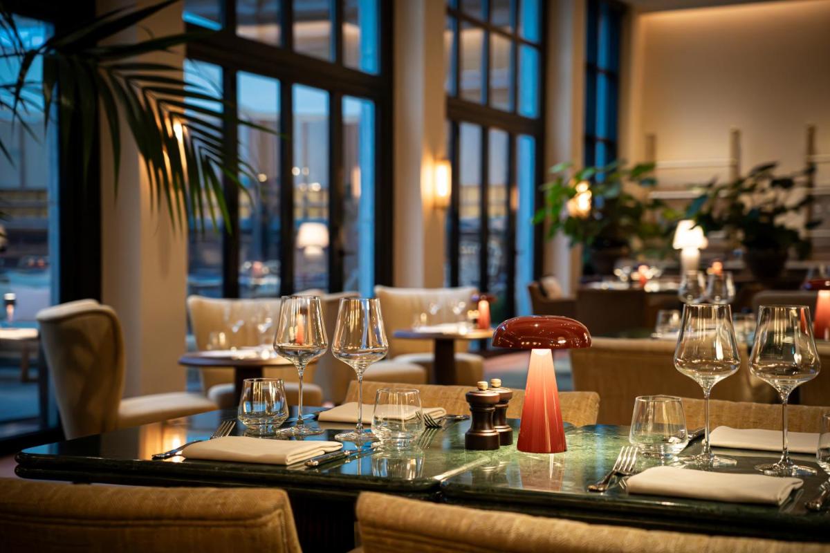 Getränke in der Unterkunft Brunfels Hotel, in the Unbound Collection by Hyatt
